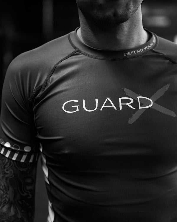 How to Choose the Best Rashguard for BJJ & MMA: Complete Guide - GuardX | Premium Fight Gear