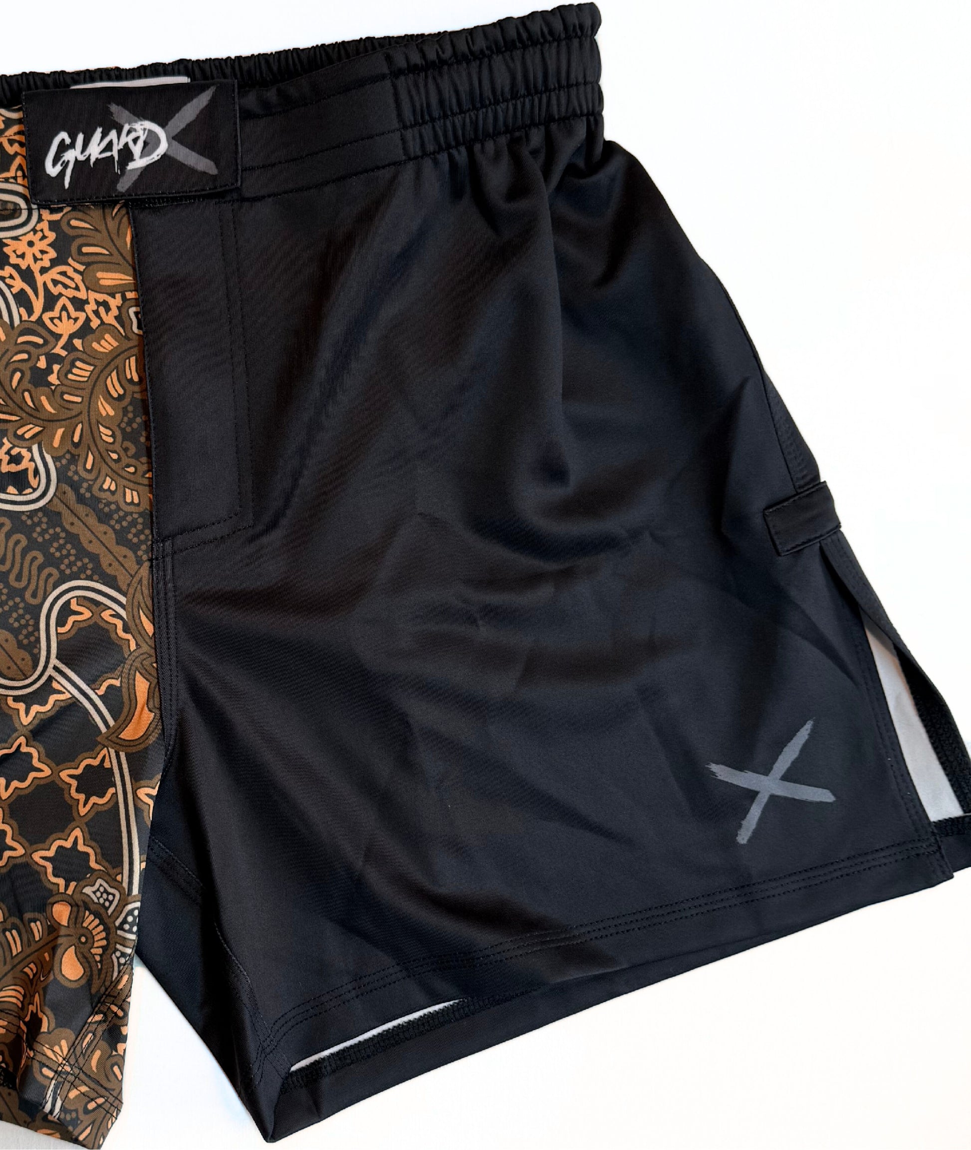 Batik-X Inferno shorts - GuardxStore